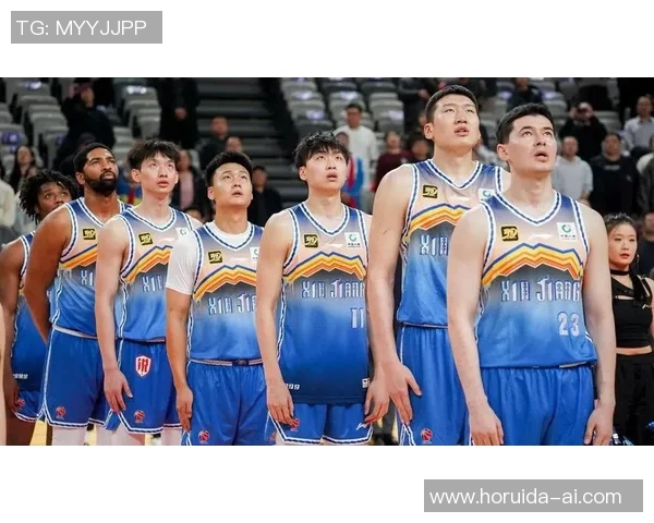 2017年CBA广东队与新疆队精彩对决录像回顾与分析