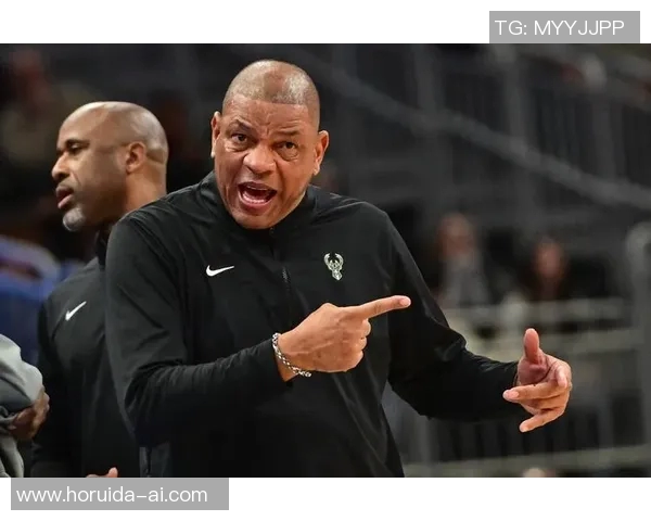 76人对决熊鹿NBA季后赛激战正酣球迷期待精彩瞬间 76人对决熊鹿NBA季后赛激战正酣球迷期待精彩瞬间