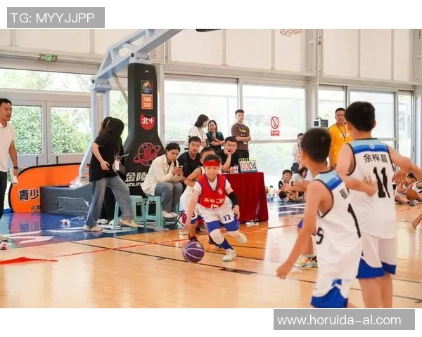 赛后分析:西安篮球队与重庆篮球队的表现与状态对比解析