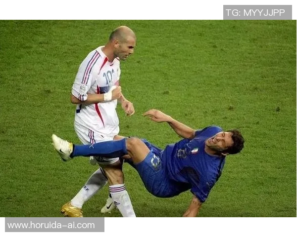 足球明星个人资料与精彩瞬间全解析带你了解他们的成长与成就