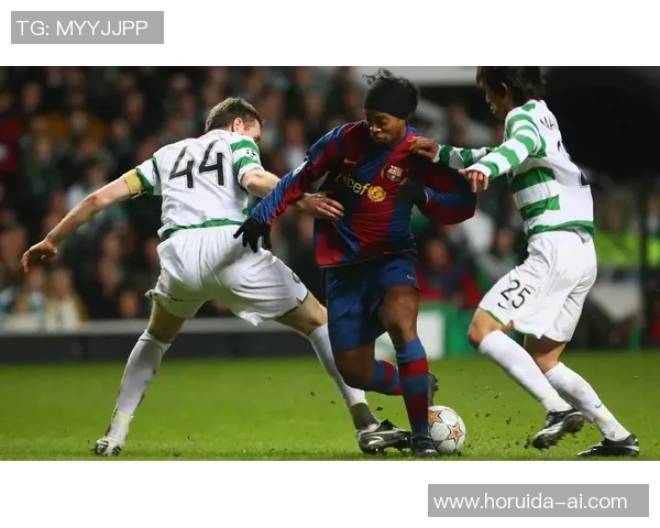 历代世界足球明星的辉煌成就与传奇故事全景回顾